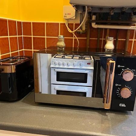 Ovington Grove 2 Fully Equipped Kitchen Free Parking 3 Bedrooms Netflix Newcastle upon Tyne Buitenkant foto