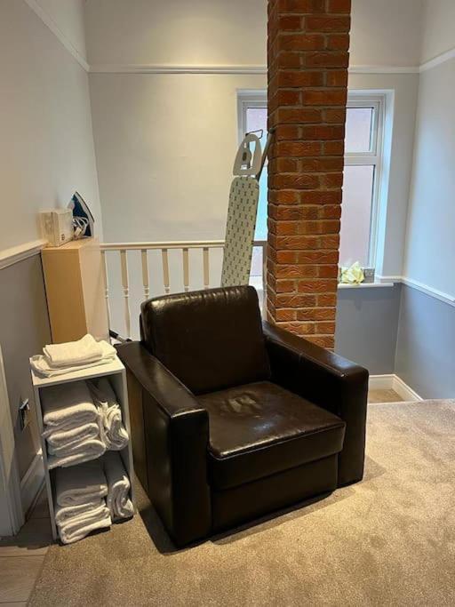Ovington Grove 2 Fully Equipped Kitchen Free Parking 3 Bedrooms Netflix Newcastle upon Tyne Buitenkant foto