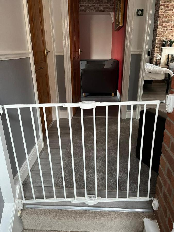 Ovington Grove 2 Fully Equipped Kitchen Free Parking 3 Bedrooms Netflix Newcastle upon Tyne Buitenkant foto