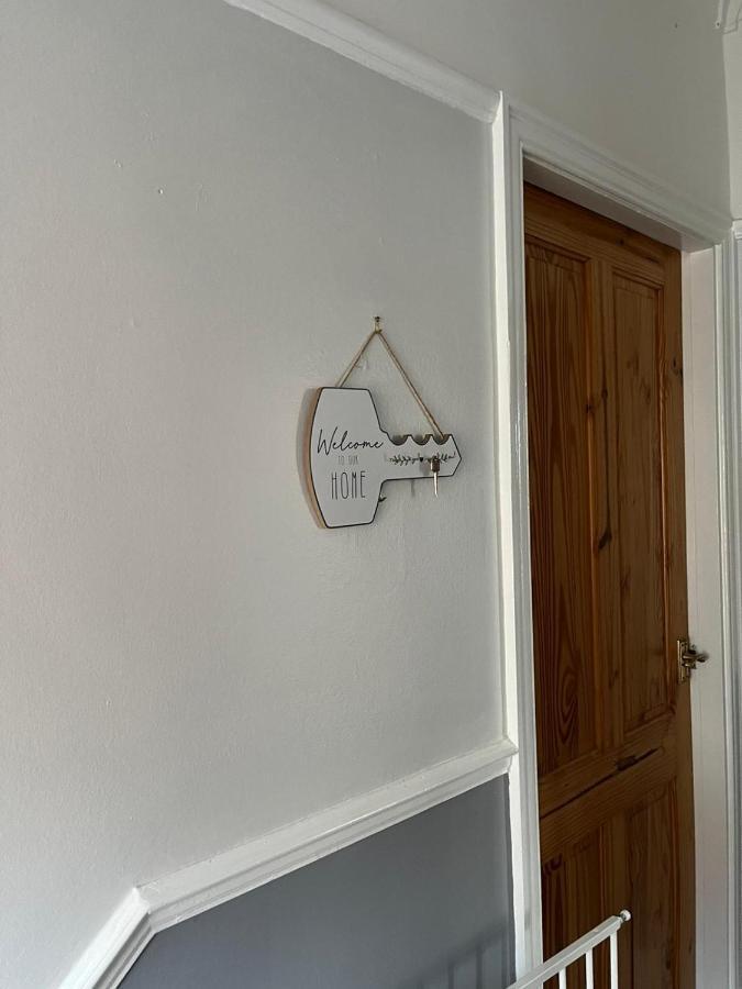 Ovington Grove 2 Fully Equipped Kitchen Free Parking 3 Bedrooms Netflix Newcastle upon Tyne Buitenkant foto