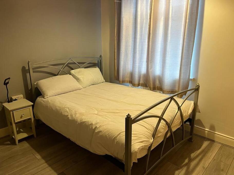 Ovington Grove 2 Fully Equipped Kitchen Free Parking 3 Bedrooms Netflix Newcastle upon Tyne Buitenkant foto